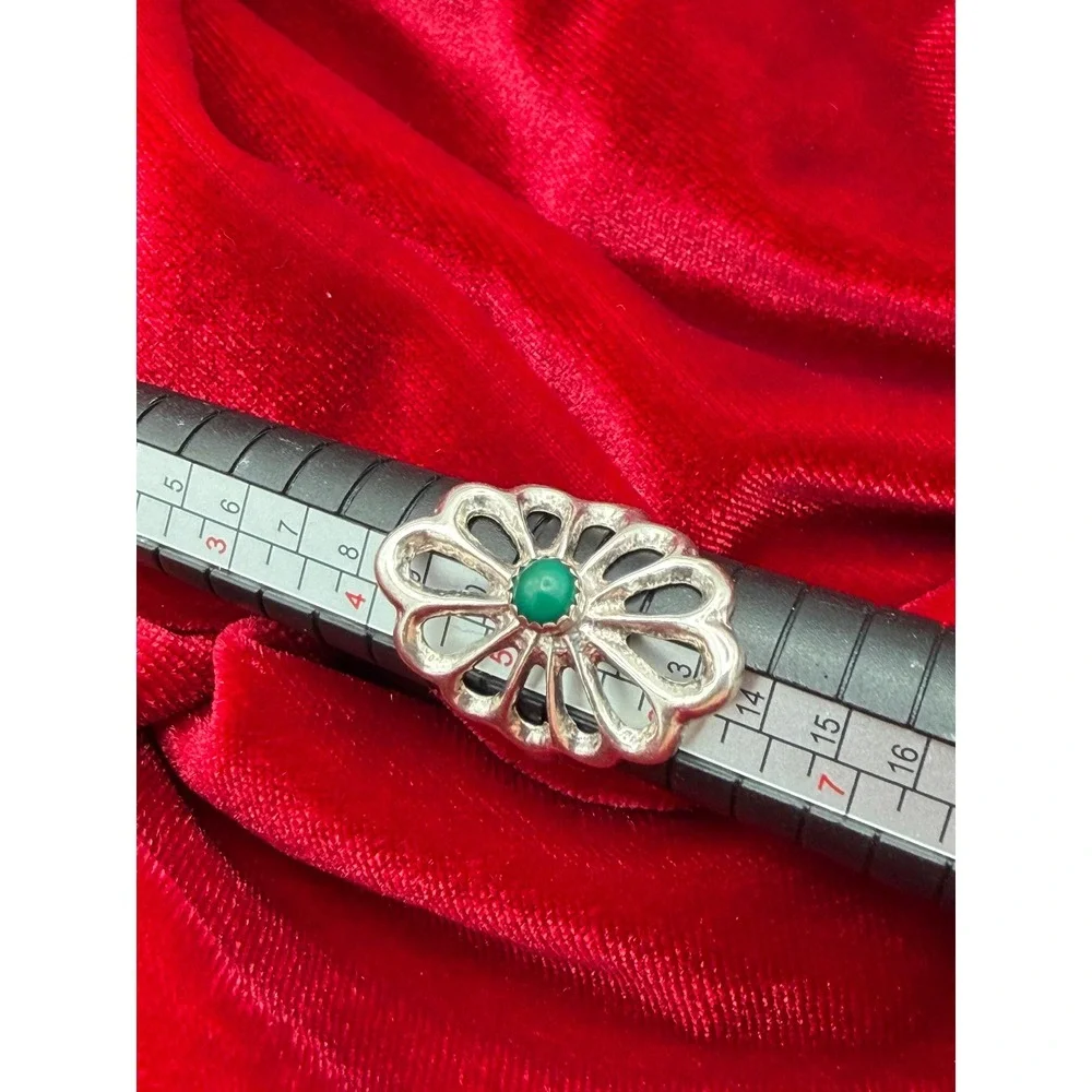 Vintage Silver Tone Green Cabochon Floral Openwork Statement Ring Size 5